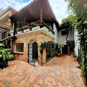 Casa Sab - San Fernando Bed and breakfast Cali